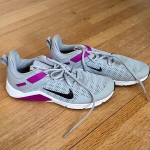 Nike Light Gray and Purple Athletic Shoes